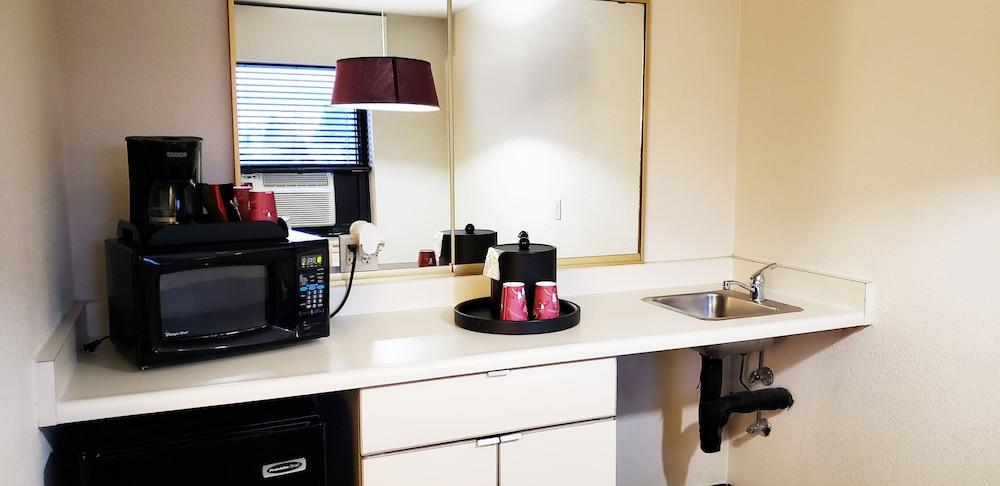 אנקורג' Inlet Tower Hotel & Suites מראה חיצוני תמונה