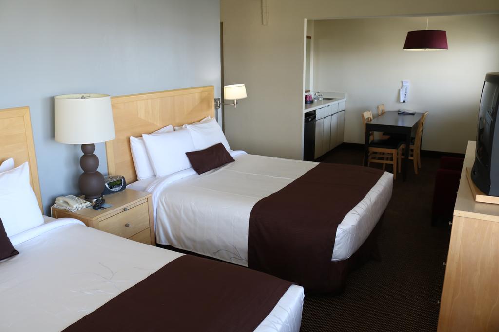 אנקורג' Inlet Tower Hotel & Suites מראה חיצוני תמונה